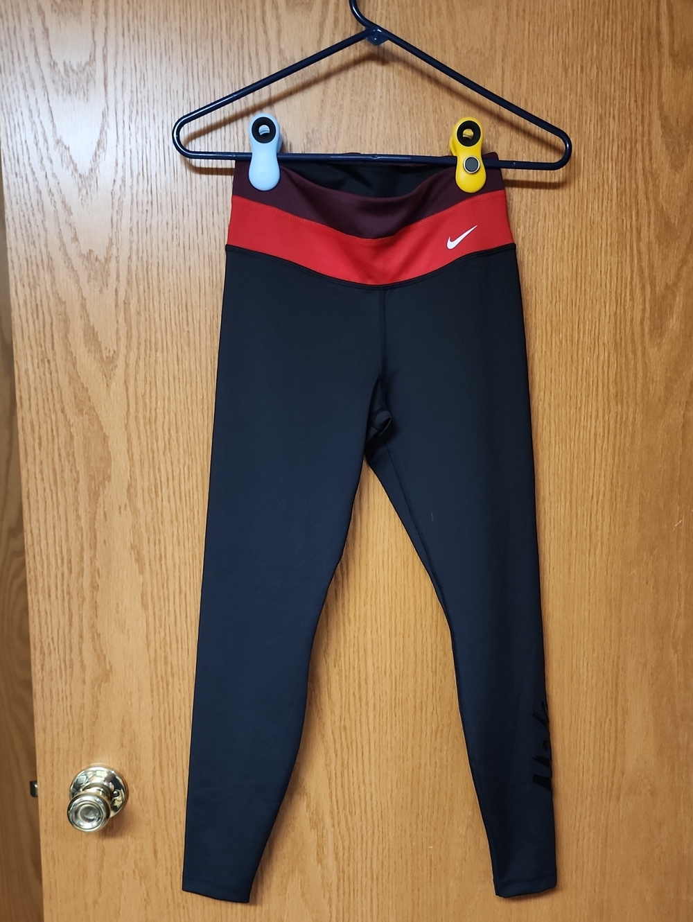 Nike Black Leggings with Red Waistband womens S number 1017